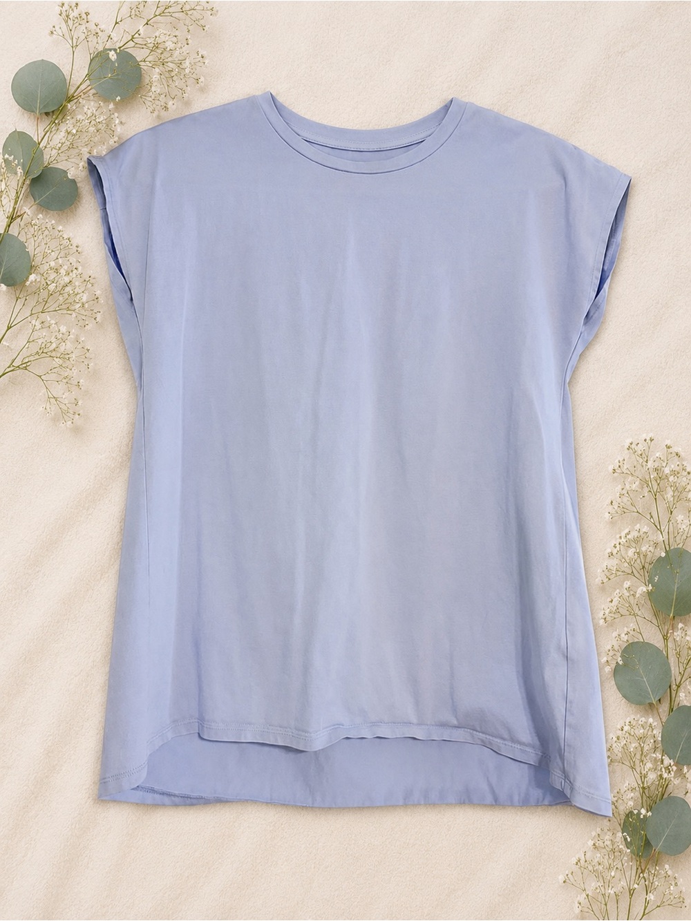 Uniqlo Light Blue Relaxed Tee | Soft High-Low Short Sleeve Top | Fits small